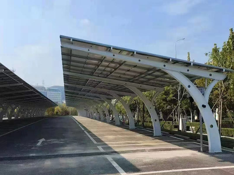 太阳能充电棚